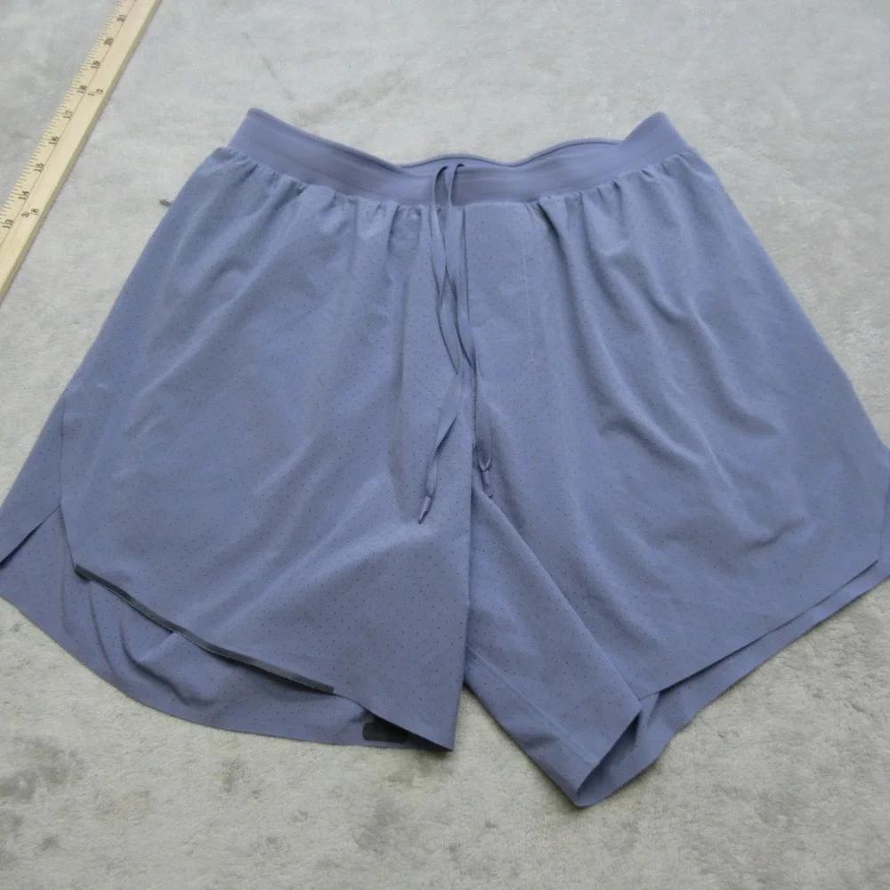 Lululemon Shorts Men Small Purple Ventilated Stretch Wicking Fast and Free Lined